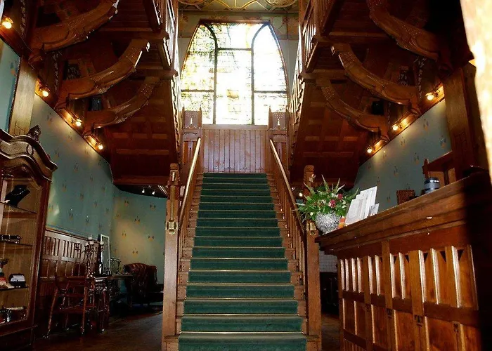 Hotel Jachtslot De Mookerheide 3*