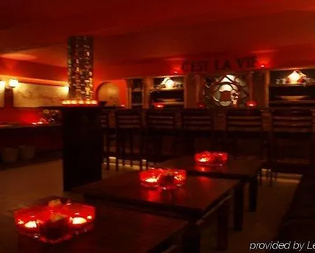 Hotel Landgoed, Jachtslot De Mookerheide 3*