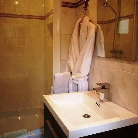 Hotel Landgoed, Jachtslot De Mookerheide